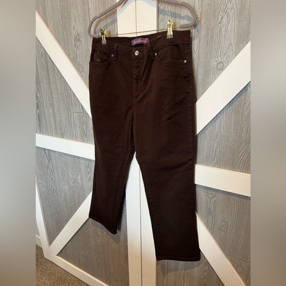 WJ2. Gloria Vanderbilt Amanda Brown āJeansā 14P ⢠Rise 11 ⢠Inseam 26 - Picture 2 of 9